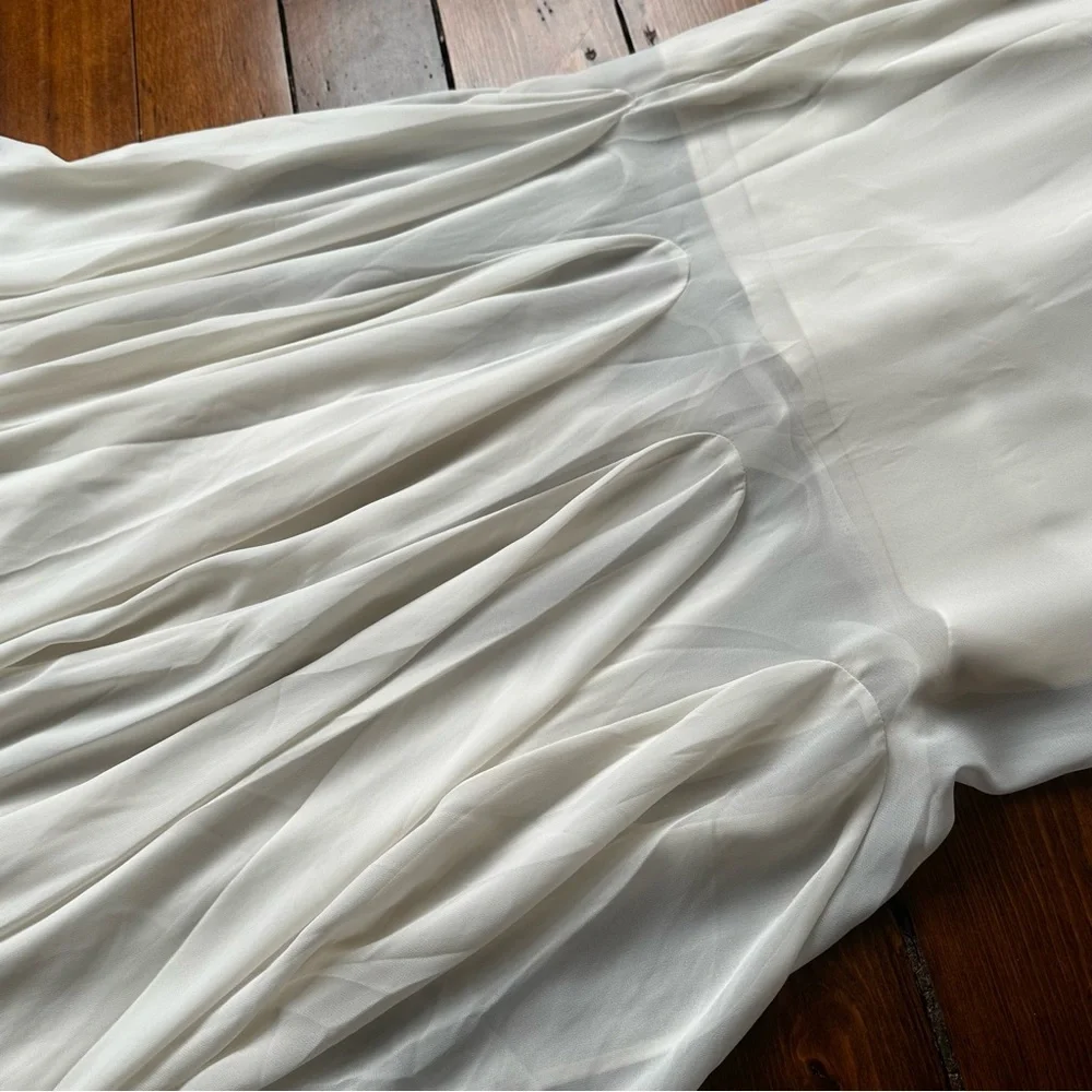 Abercrombie Plunge Godet Skirt Maxi Dress in Ivory Cream - Picture 6 of 9